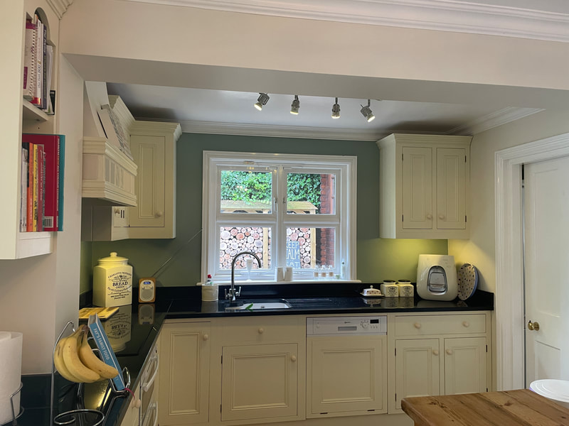 cream painted kitchen | interior designer buckinghamshire