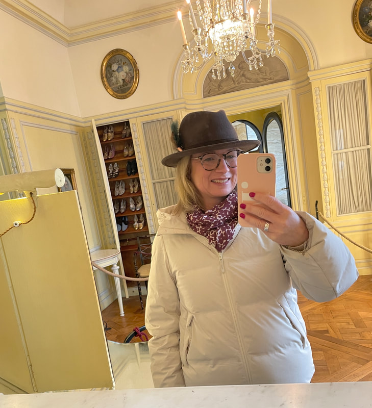 Selife in the mirrors at Leeds Castle in Kent