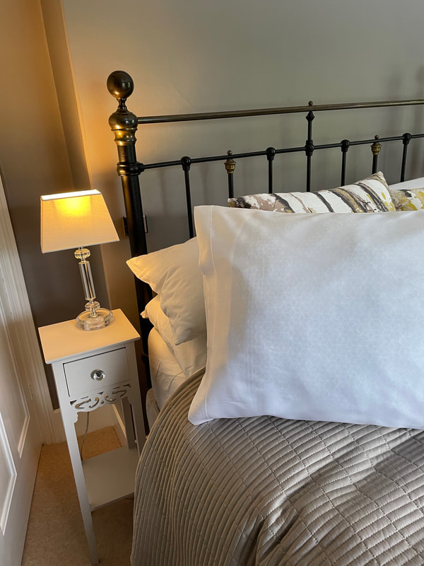 Best Silk Pillowcase | The Fine Bedding Company