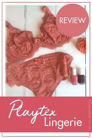 Playtex lingerie review - pretty matching sets of lingerie for women of all ages - read my review on Playtex underwear here! #lingerie #gifts #fashion #over50s